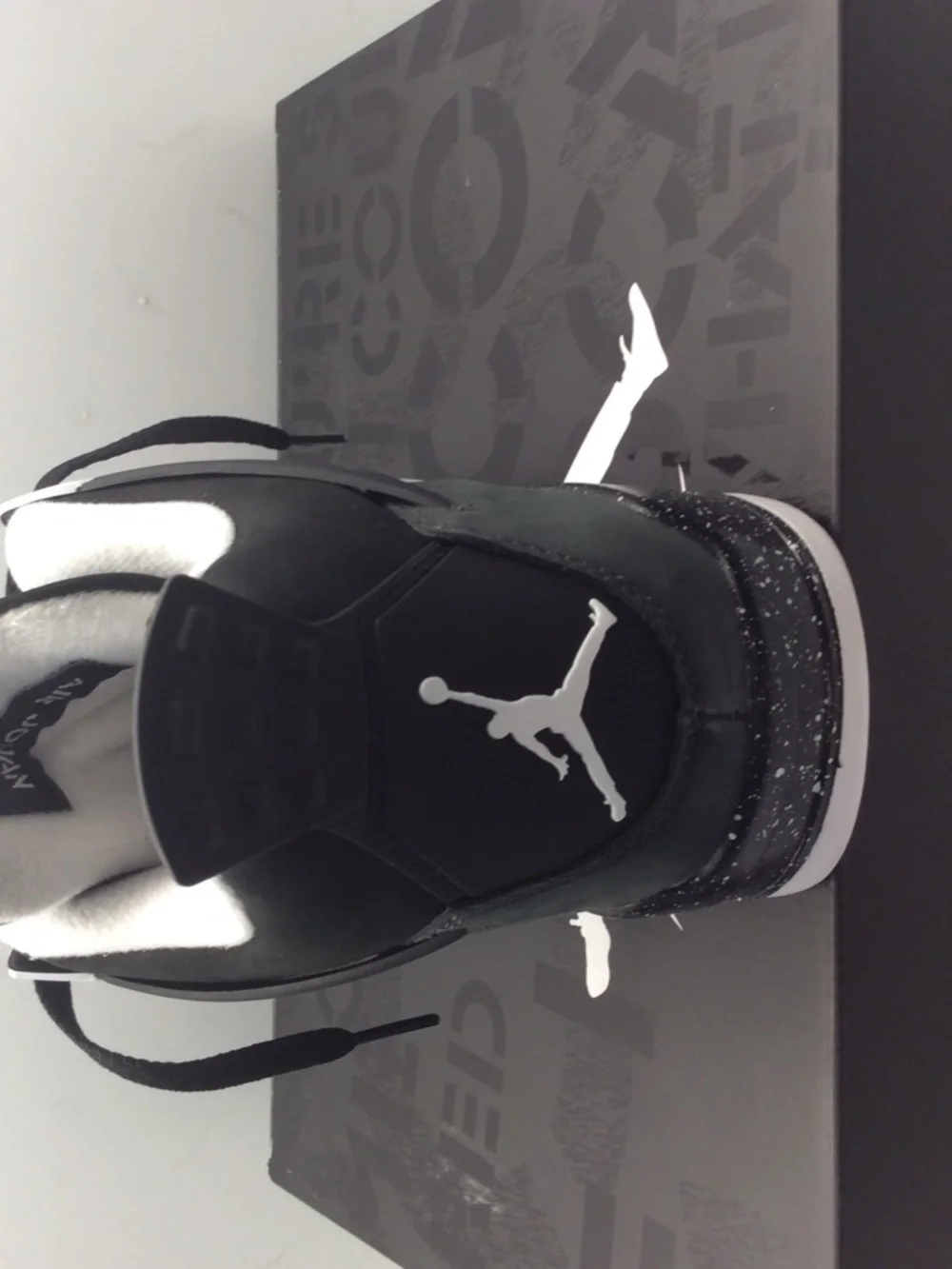 AIR JORDAN 4 “FEAR” PACKS size 8.5 unworn brand new got wrong size